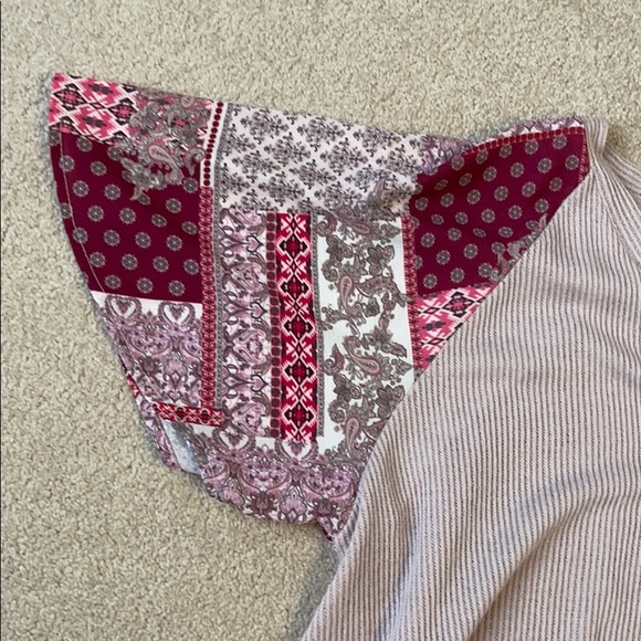 short sleeved blouse - Picture 2 of 4